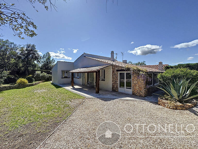 Maison Roquebrune Sur Argens 4 pièces 105,01 m2 sur 550 m2 de terrain avec garage et abri voiture — photo 1