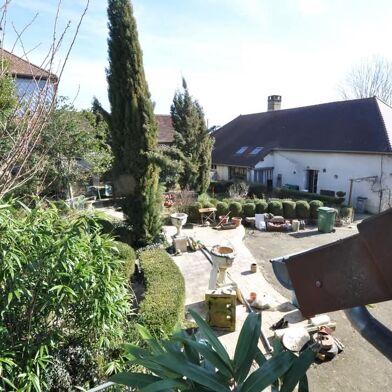 Maison 7 pièces 350000 €