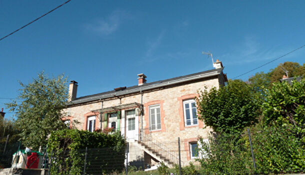 Villa / Maison 5 pièces  à louer Sévérac-le-Château 12150