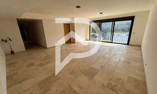 Commerce 6 Pièces 100 m² à louer à La Môle (83310)