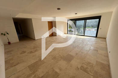 Commerce 6 pièces 1425 €