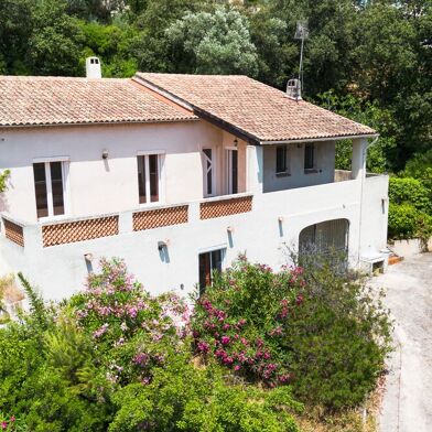 Maison 7 pièces 474000 €