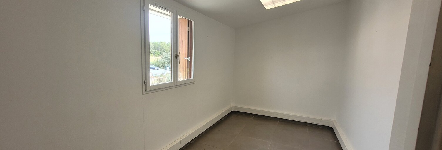 Bureau  280 m² à louer à Vendargues (34740)