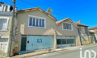 Immeuble  471 m² à vendre à Montmorillon (86500)