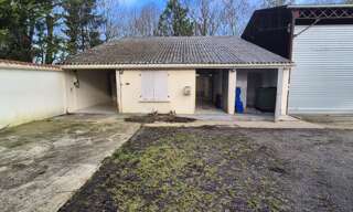 Commerce  115 m² à vendre à Val-d'Auge (16170)