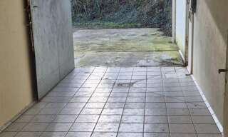 Commerce  115 m² à vendre à Val-d'Auge (16170)