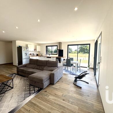 Maison 5 pièces 239000 €