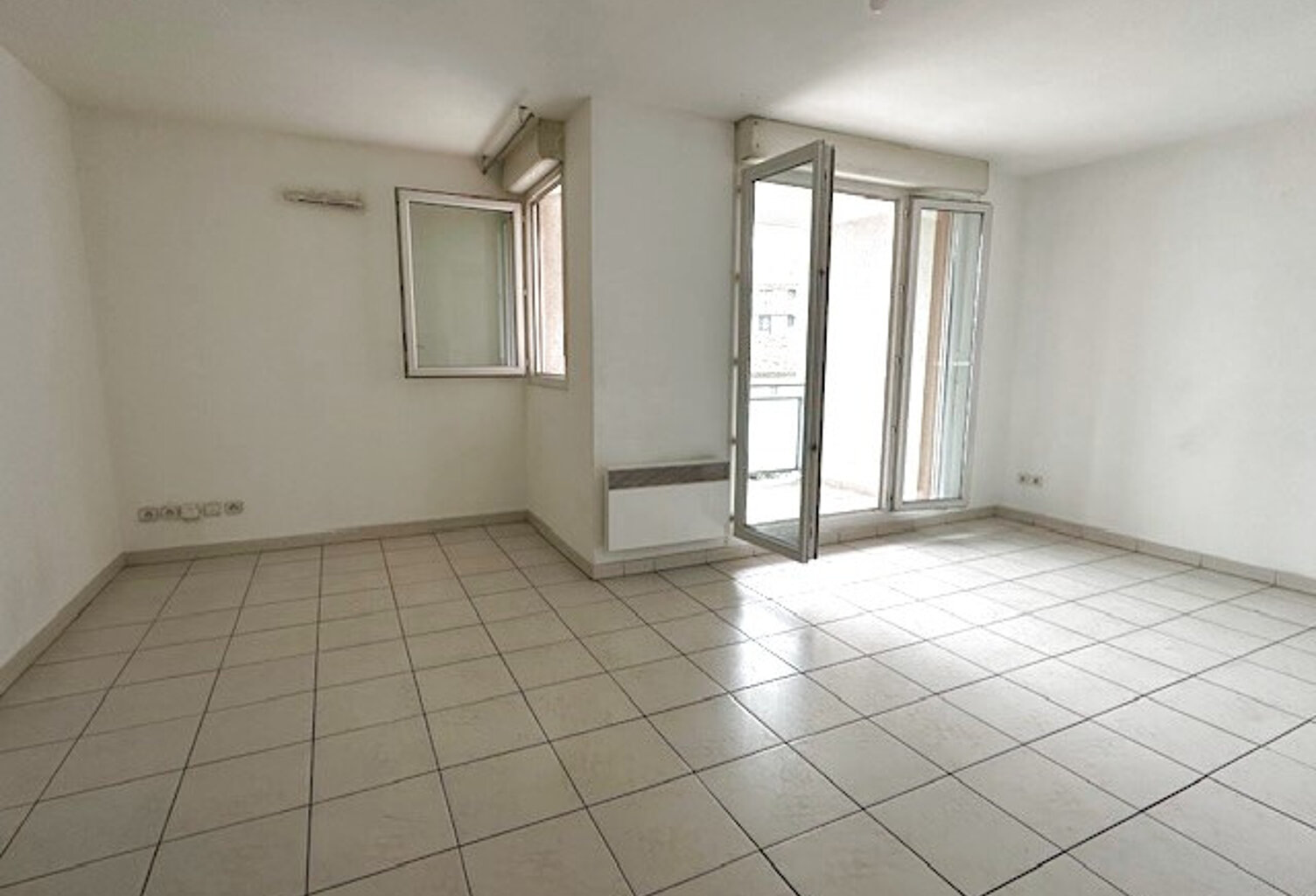 Appartement T2 de 46 m2 avec Balcon et parking — photo 1