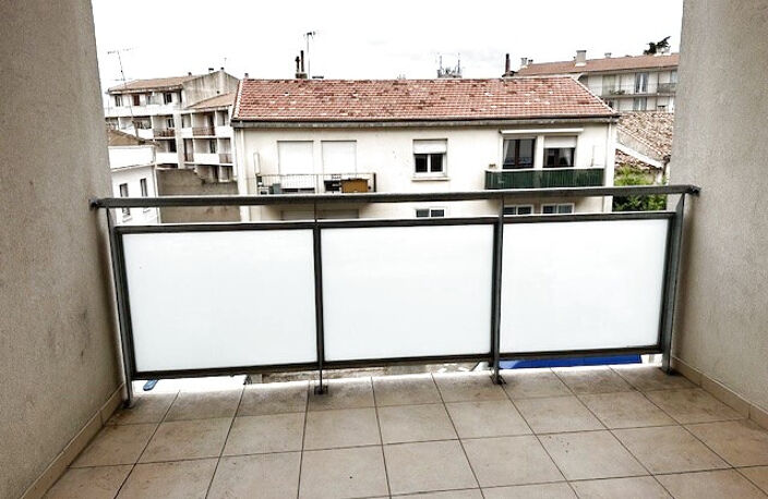 Appartement T2 de 46 m2 avec Balcon et parking — photo 2