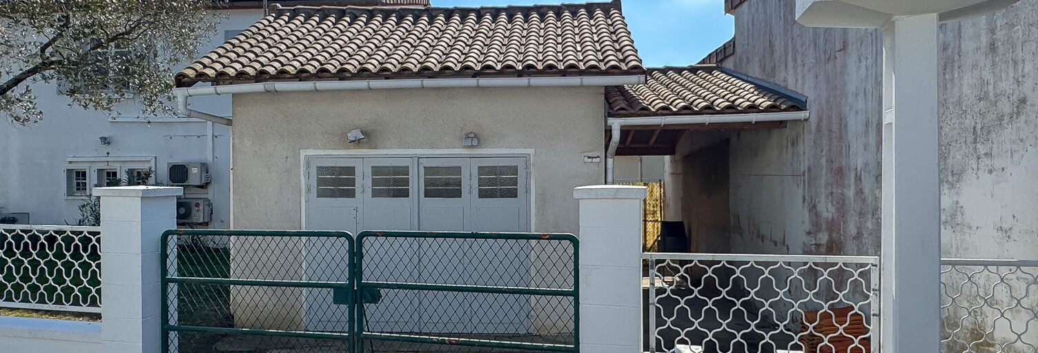 Garage  24 m² à vendre à Saint-Palais-sur-Mer (17420)