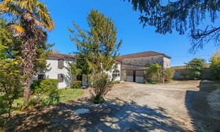 Maison 9 Pièces 207 m² à vendre à Segonzac (16130)