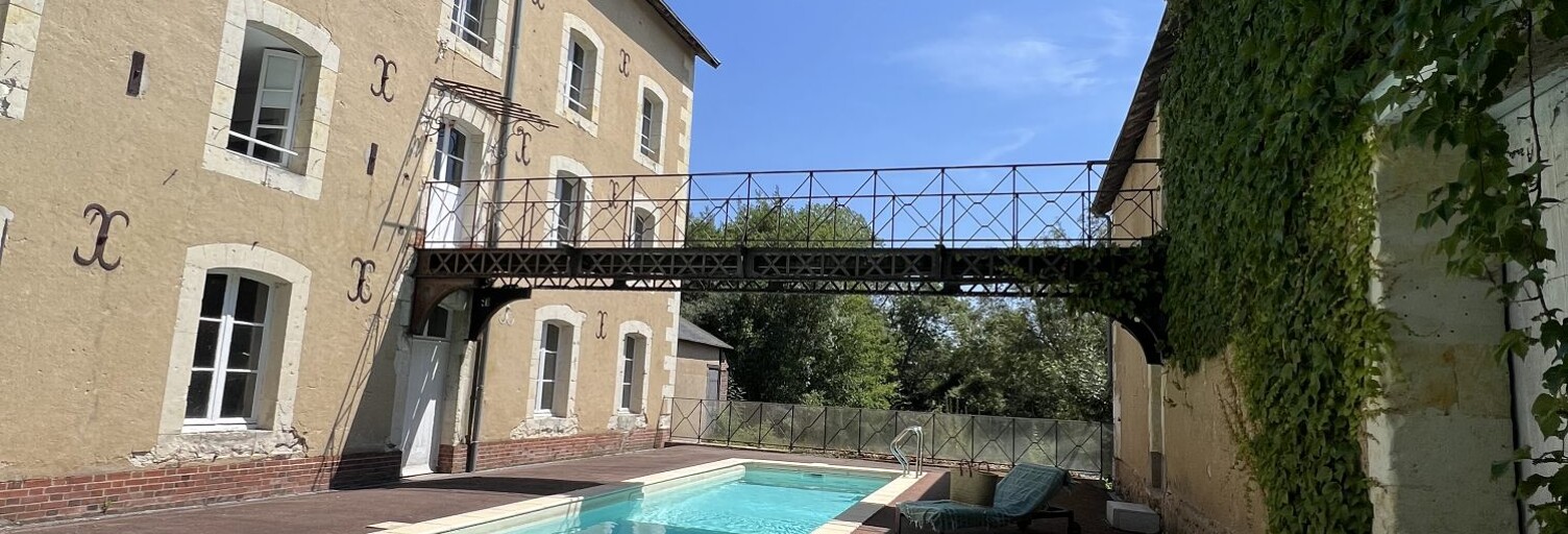 Maison 16 Pièces 533 m² à vendre à La Chartre-sur-le-Loir (72340)