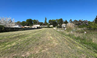 Bureau 1 Pièce 500 m² à vendre à Arveyres (33500)