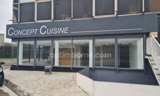 Commerce 3 Pièces 197 m² à louer à Orgeval (78630)