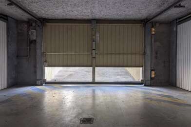 Garage  25000 €