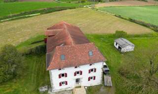 Appartement 10 Pièces 290 m² à vendre à Saint-Palais (64120)