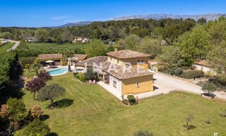 Maison 9 Pièces 230 m² à vendre à Trets (13530)