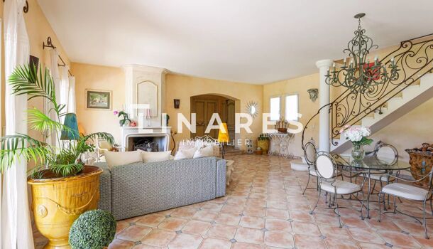 Propri&eacute;t&eacute; 9 pièces  à vendre Aix-en-Provence 13100