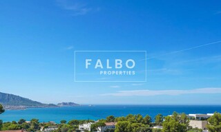 Maison 8 Pièces 235 m² à vendre à Marseille 7 (13007)