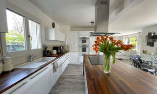 Maison 5 Pièces 146 m² à vendre à Divonne-les-Bains (01220)