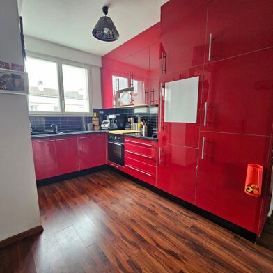 Appartement 3 pièces 221550 €