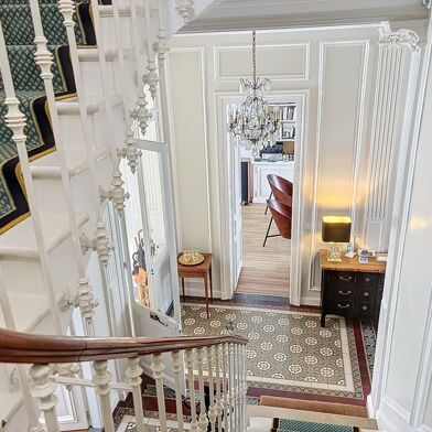 Maison 13 pièces 1525000 €