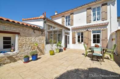 Maison 7 pièces 473200 €