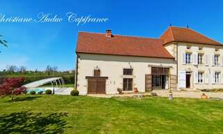 Maison 6 Pièces 202 m² à vendre à La Clayette (71800)