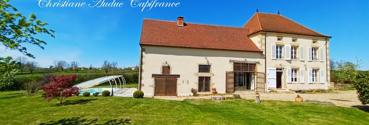 Maison 6 Pièces 202 m² à vendre à La Clayette (71800)