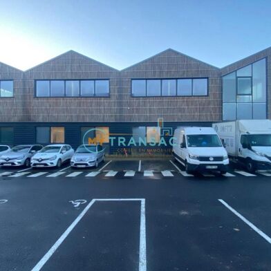 Local industriel  2000000 €