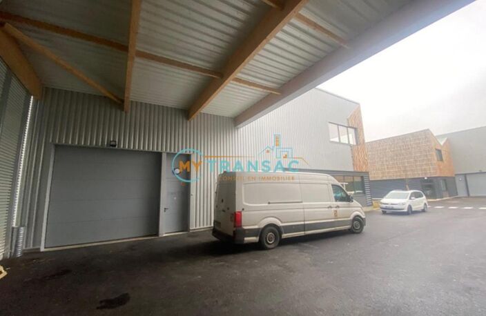 Serris A VENDRE Local d'activité neuf de 1 032m² — photo 3