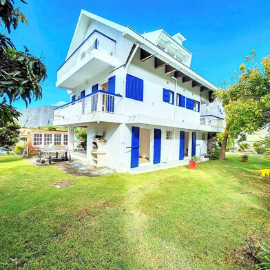 Maison 6 pièces 1800 €