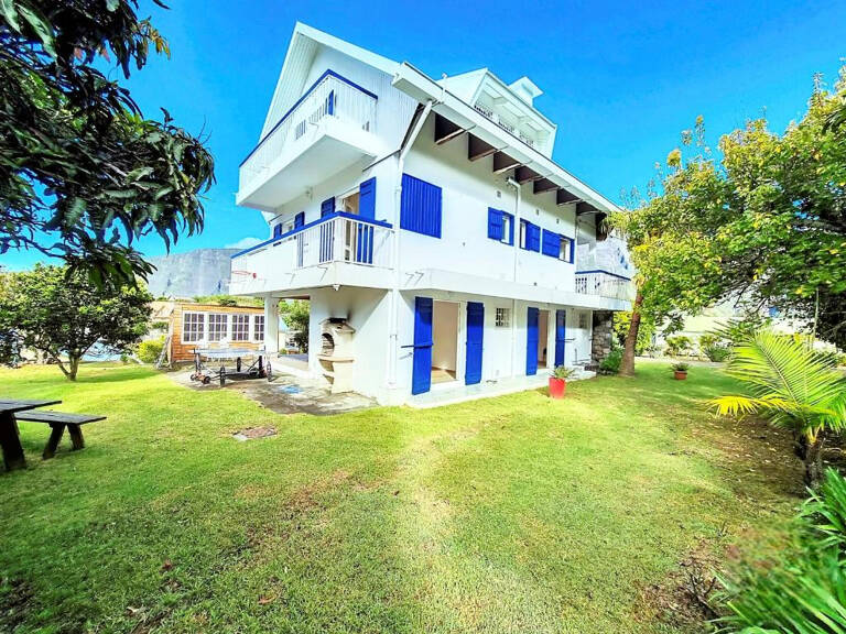 Charmante villa F5 meublée de 120 m2 en centre ville de Cila — photo 1