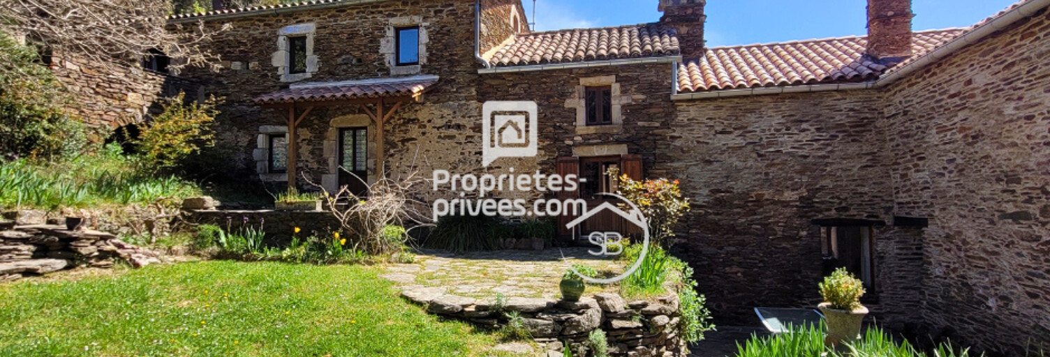 Maison 8 Pièces 215 m² à vendre à Les Vans (07140)