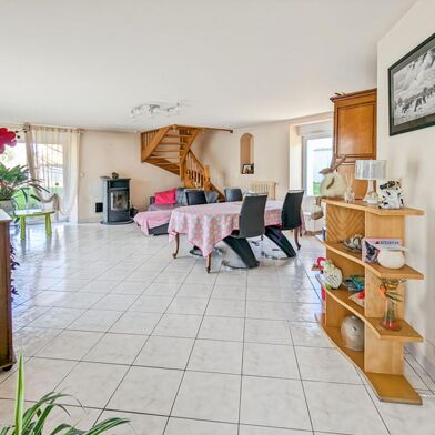 Maison 6 pièces 265174 €