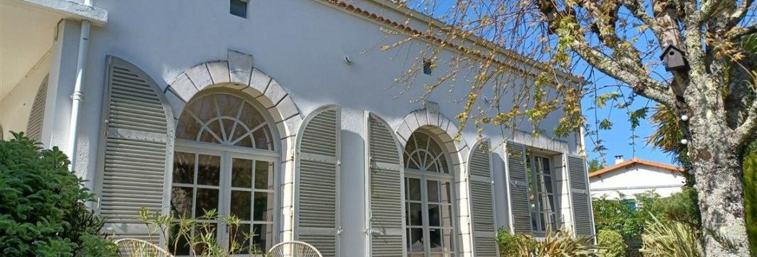 Maison 8 Pièces 172 m² à vendre à Vaux-sur-Mer (17640)