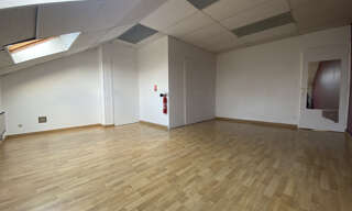 Commerce  25 m² à louer à Sautron (44880)