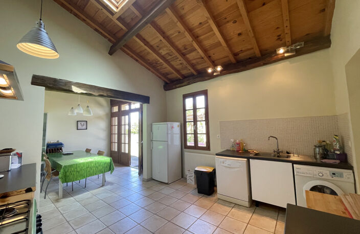 Maison bourgeoise au village avec jardin très bon état — photo 4