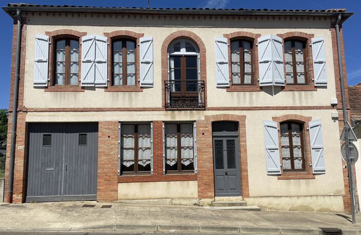 Maison bourgeoise au village avec jardin très bon état — photo 5