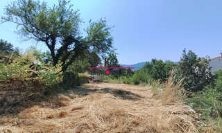 Terrain  3638 m² à vendre à Coux (07000)