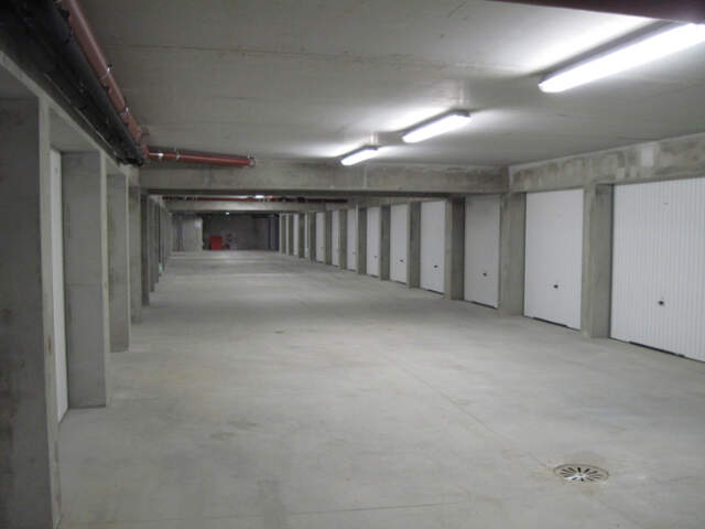 GARAGE A LOUER - 4 RUE ARMOR - 29000 QUIMPER — photo du bien