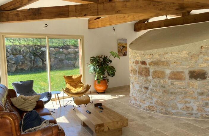 propriété sur 28.350 m² de terrain — photo 3