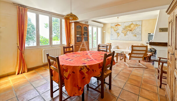 Villa / Maison 5 pièces  à vendre Pradet (Le) 83220