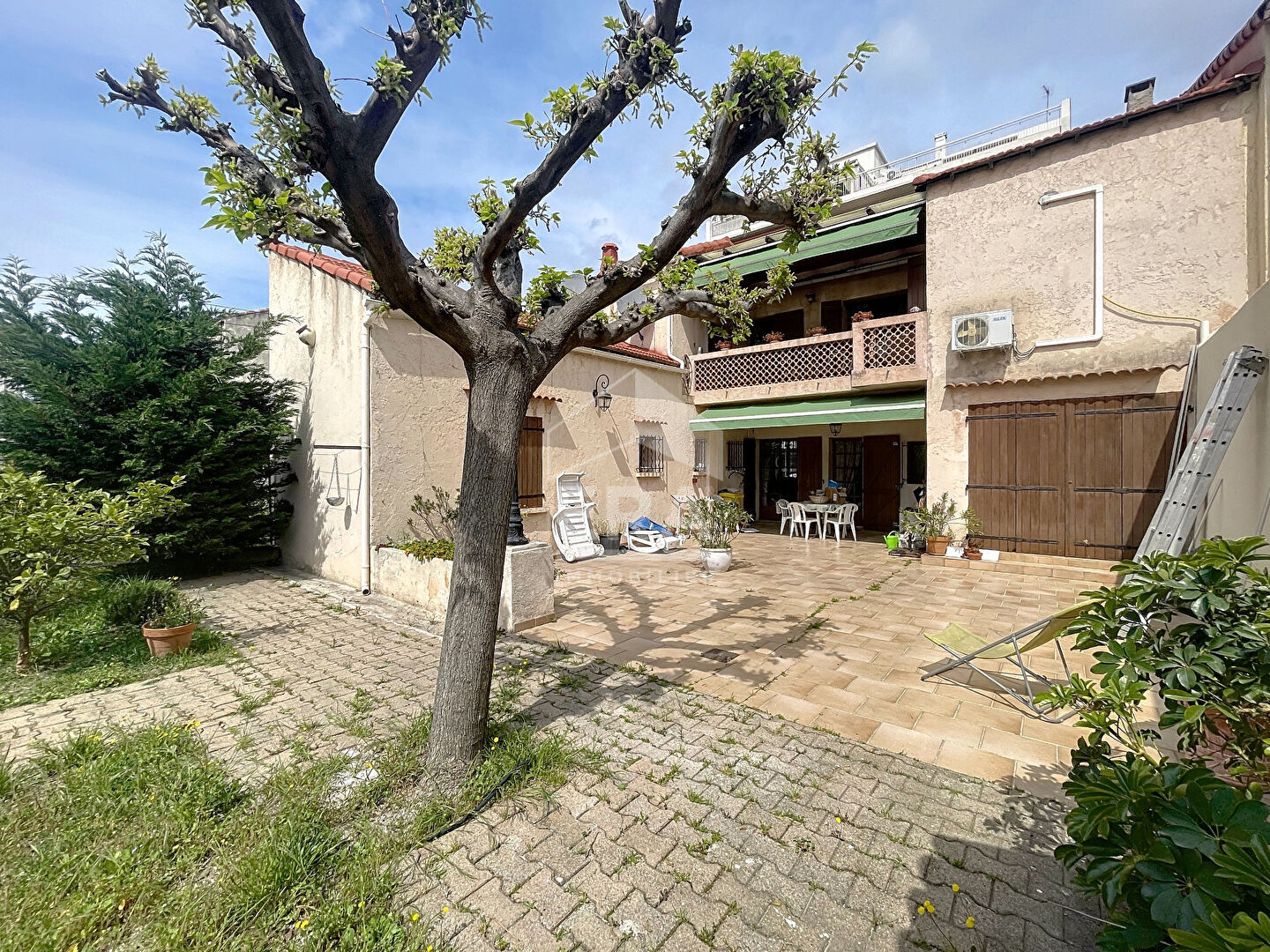 Villa / Maison 5 pièces  à vendre Marseille 14eme 13014