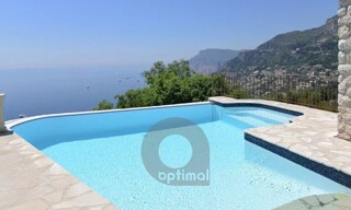 Maison 9 Pièces 230 m² à vendre à Roquebrune-Cap-Martin (06190)