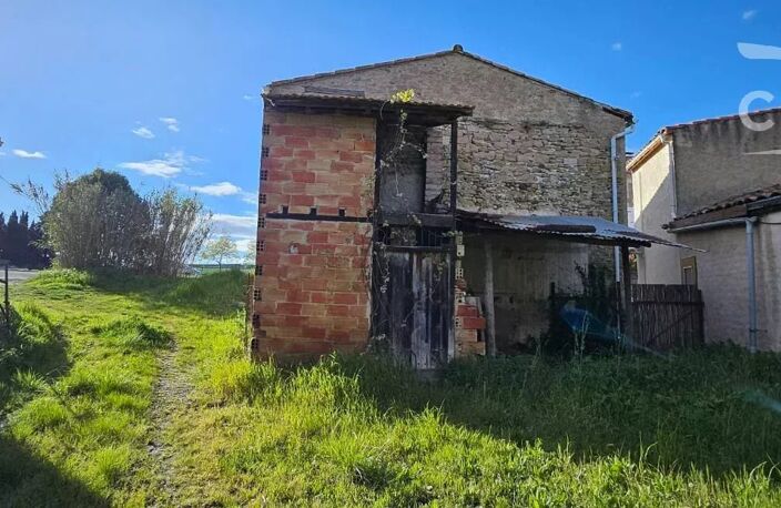 A vendre  grange à rénover avec terrain — photo 4