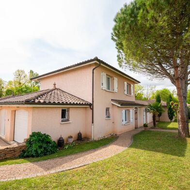 Maison 5 pièces 449000 €