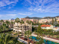 Superbe T4 de 138 M2 en ROOFTOP Centre de Hyères — photo 2
