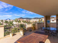 Superbe T4 de 138 M2 en ROOFTOP Centre de Hyères — photo 3