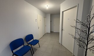 Bureau 2 Pièces 107 m² à louer à Vonnas (01540)